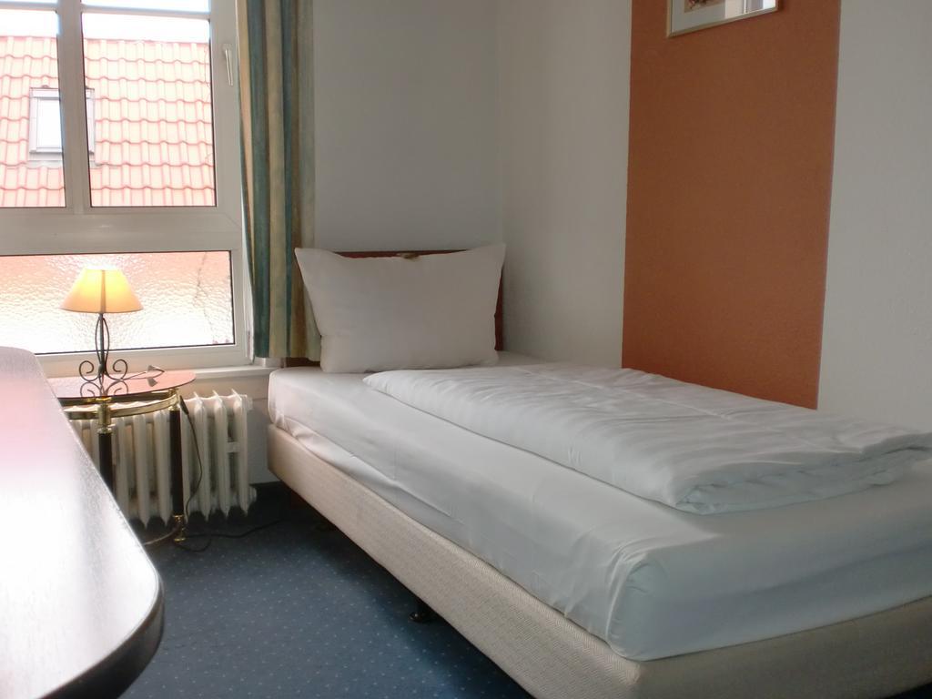 Hotel Burg-Stuben Moguncja Pokój zdjęcie