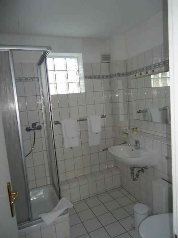 Hotel Burg-Stuben Moguncja Zewnętrze zdjęcie